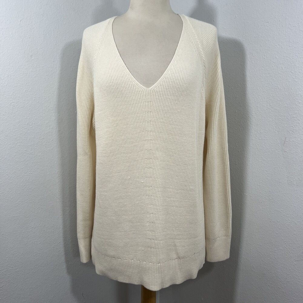 Athleta Sweater Womens M Cream Hanover Refined V Neck Ribbed Preppy